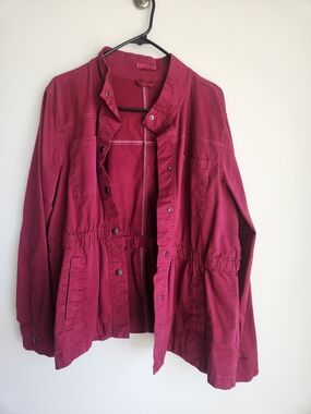 Women’s Bright Berry Utility Jacket